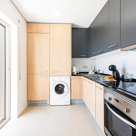 Apartment Rossio Sea View By Alzira *