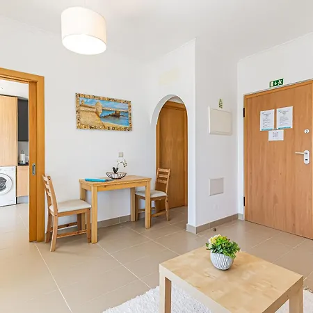 Appartamento Rossio Sea View By Alzira *