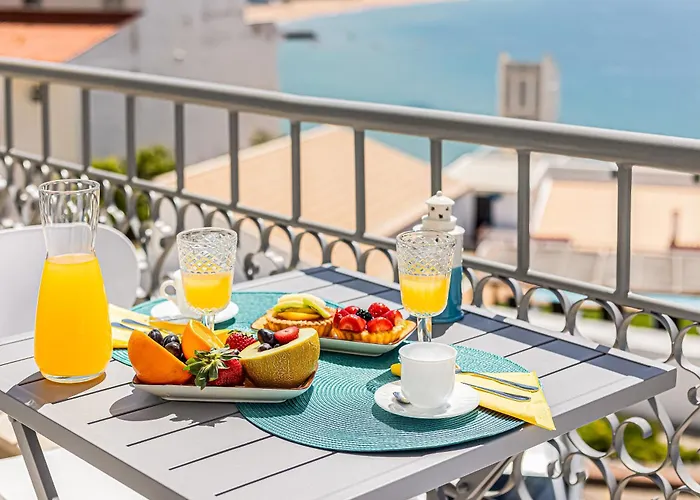 Rossio Sea View By Alzira *