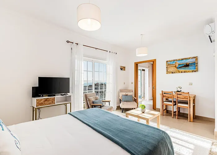 Apartment Rossio Sea View By Alzira